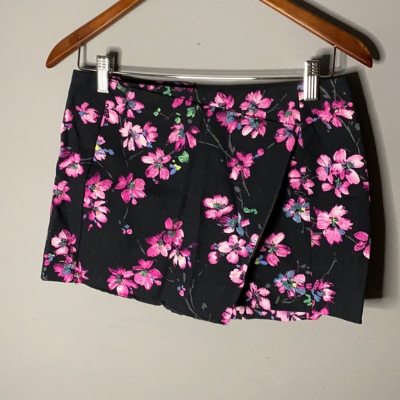 Express skort, 2 - Picture 2 of 3